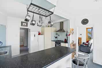 16 Edinburgh Street, Levin