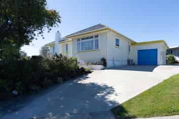 16 Edinburgh Street, Levin