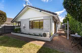 8/137A Selwyn Street, Onehunga