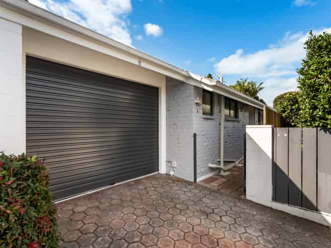 8/137A Selwyn Street, Onehunga