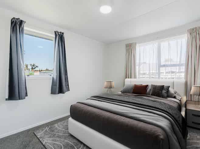 6 Perry Place, Bader