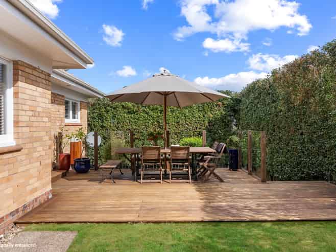 8 Viewland Avenue, Onehunga