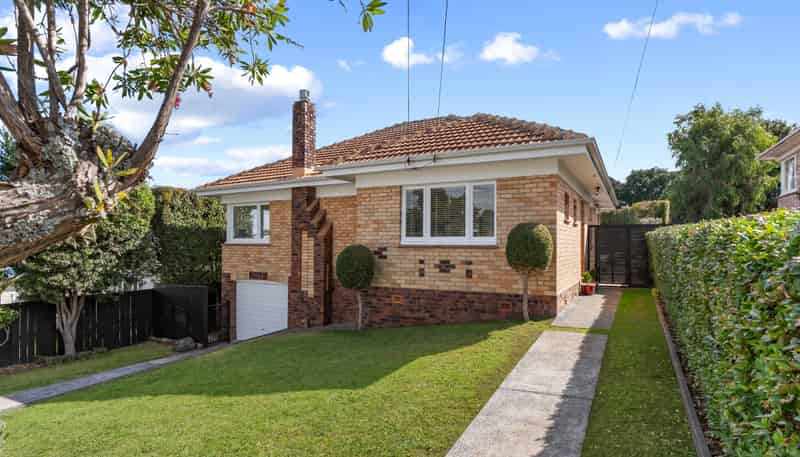 8 Viewland Avenue, Onehunga