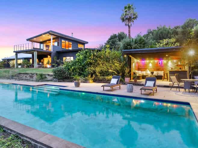 1 John Hindmarsh Road, Karaka