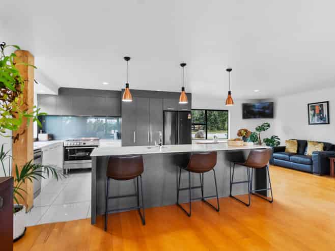 1 John Hindmarsh Road, Karaka