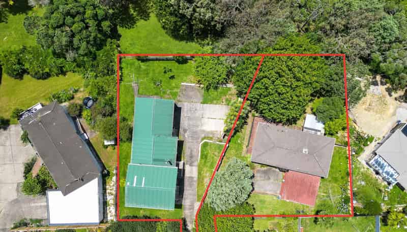 104 & 106 Sycamore Drive, Sunnynook