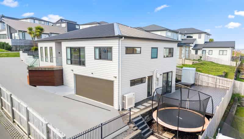 23 Takurua Terrace, Orewa