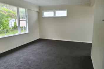 47C Frankmoore Avenue, Johnsonville