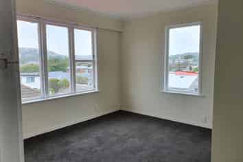 47C Frankmoore Avenue, Johnsonville