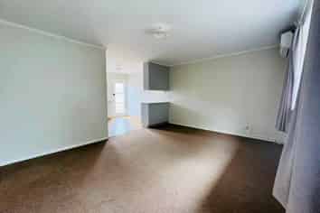 2/43 Spring Street, Onehunga