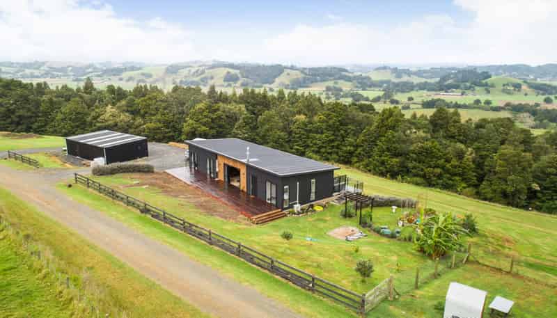 114 Pigs Head Road, Whakapara