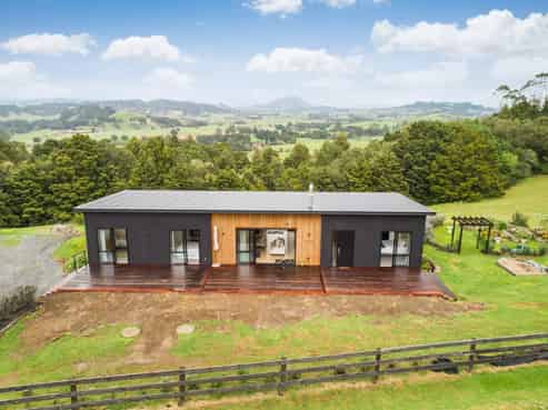 114 Pigs Head Road, Whakapara