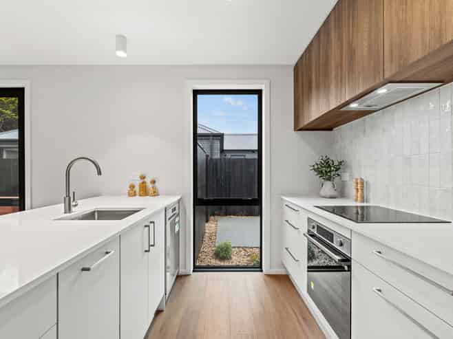 2/123 Kennedys Bush Road, Halswell