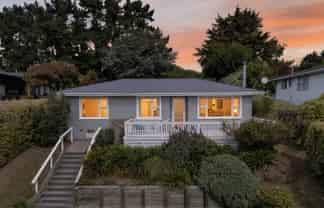 78 Marine Drive, Diamond Harbour