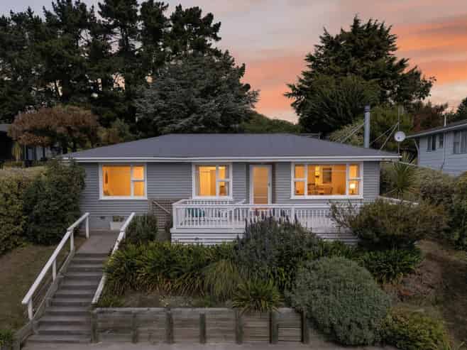 78 Marine Drive, Diamond Harbour