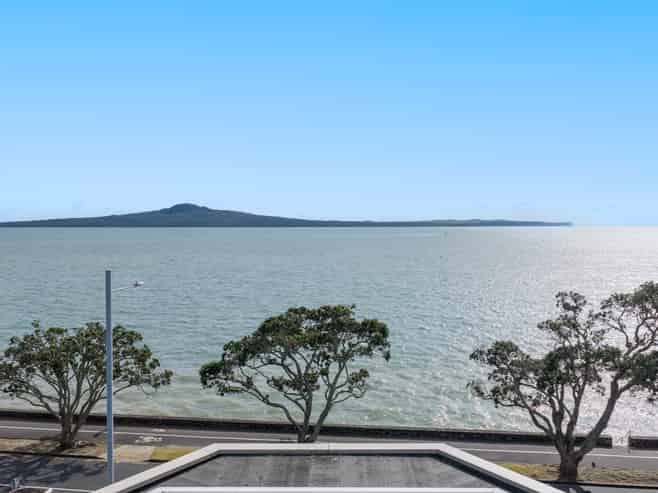 4/205 Tamaki Drive, Kohimarama