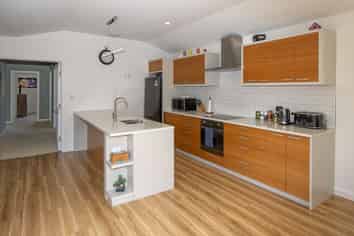 47 Stapletons Road, Richmond