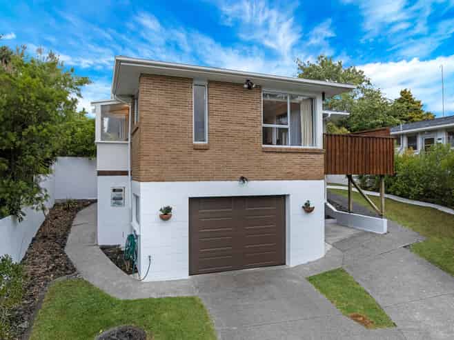 3 Dundas Place, Henderson