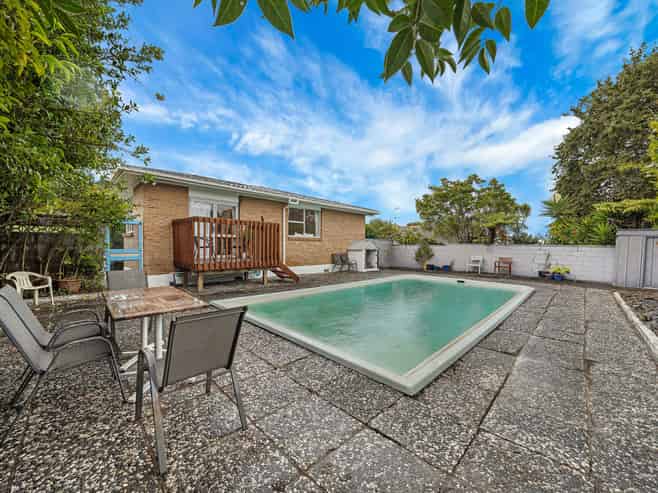 3 Dundas Place, Henderson