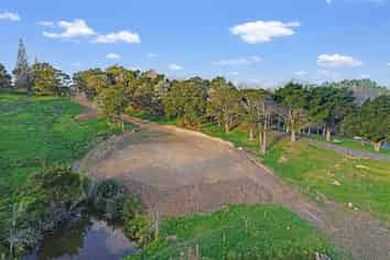 240 Pukeatua Road, Maungatapere