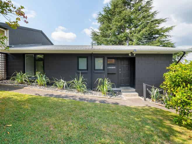 32A Kowhai Street, Hamilton Lake