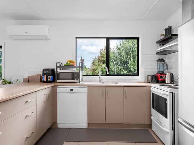 32A Kowhai Street, Hamilton Lake