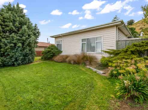 2 Kana Street, Mataura