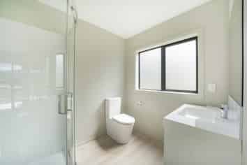 5 Swinton Place, Churton Park