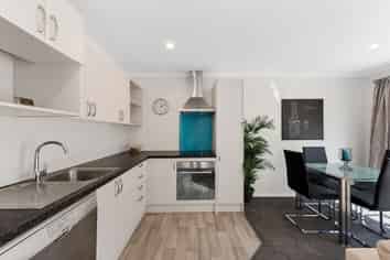 3/13 Jones Crescent, Melville