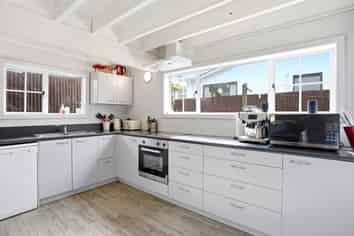 112 Union Street, North Dunedin