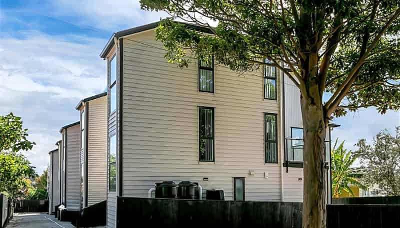 31E,D,C A Waddell Avenue, Panmure