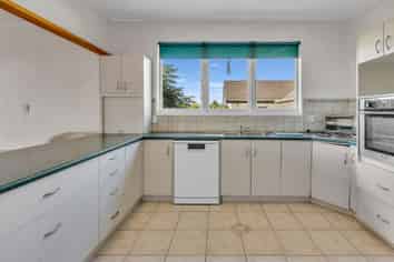 20 Kowhai Street, Glenholme