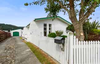 1/8 Kew Grove, Wainuiomata