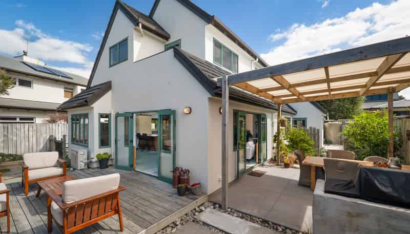 3A Tuhua Place, Bowentown