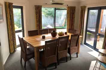 44 Bass Road, Albany