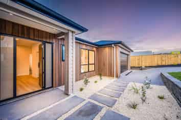 7 Awa Avenue, Helensville