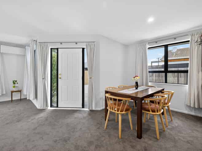 21a Stenness Avenue, Somerfield