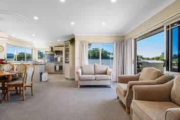 38 Francis Drive, Katikati