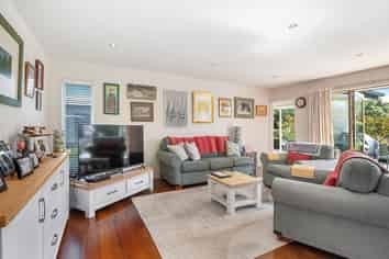 7 Swindon Lane, Amberley