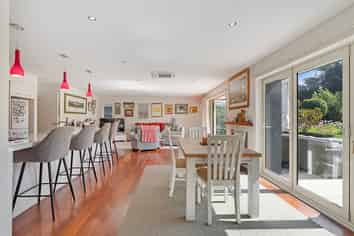 7 Swindon Lane, Amberley