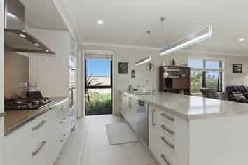 19 Ridgeview Drive, Te Aroha