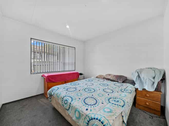 1/18 Frobisher Way, Manurewa