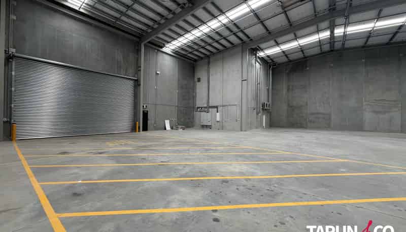 8F Chonny Crescent, Manurewa