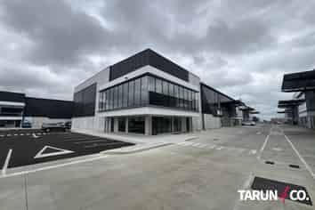 A-Grade Warehouse - 2,340sqm Chonny Crescent