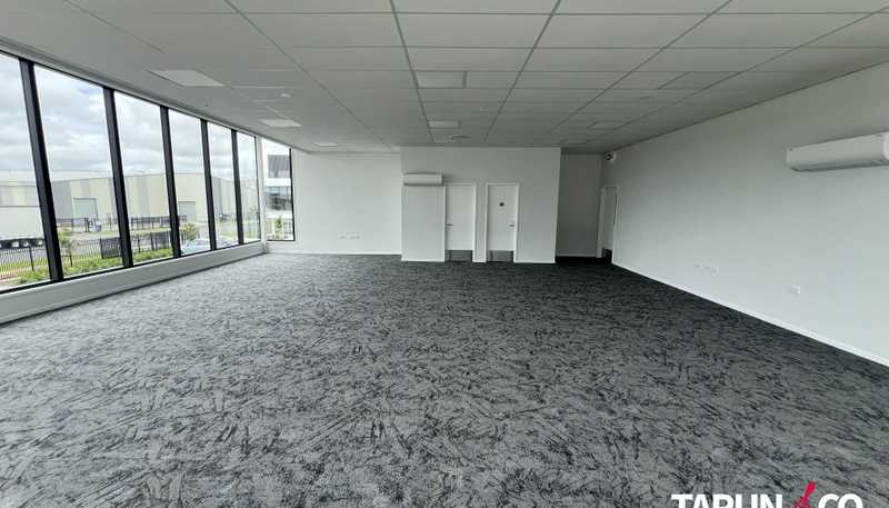 E + F/8 Chonny Crescent, Manurewa