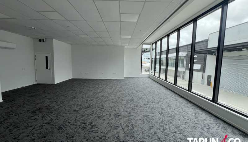 E + F/8 Chonny Crescent, Manurewa