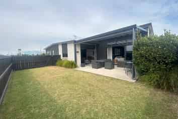 2 Franks Way, Papamoa