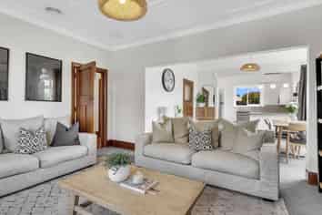 215 Riverslea Road South, Akina