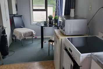 21 Wrantage Street, Westown