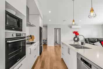 1 Harp Place, Papamoa